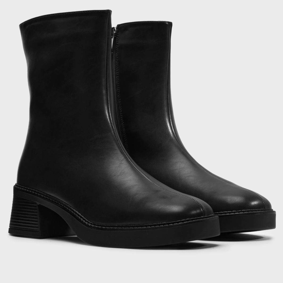 schuh Beauty Square Toe Chunky in Black schuh Beauty Square Toe Chunky 3