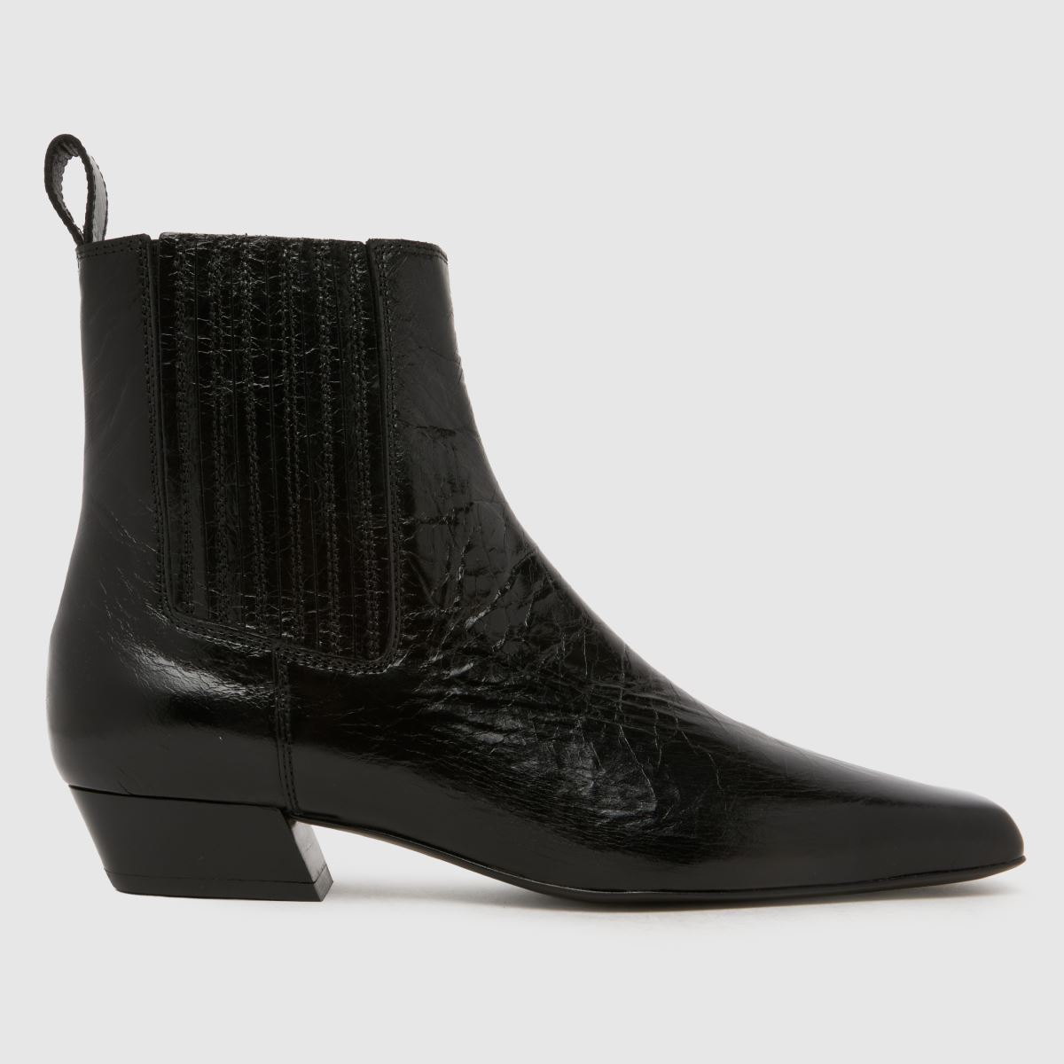 schuh Cova Leather Chelsea Boots in Black