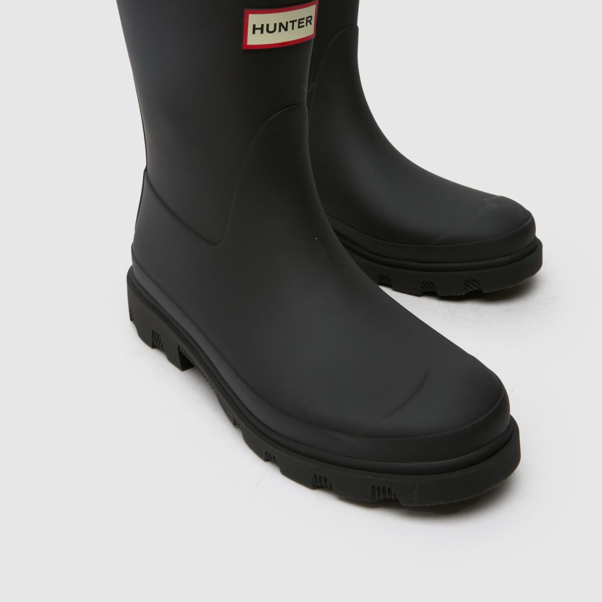 HUNTER BOOTS Downpour Short in Black HUNTER BOOTS Downpour Short 4