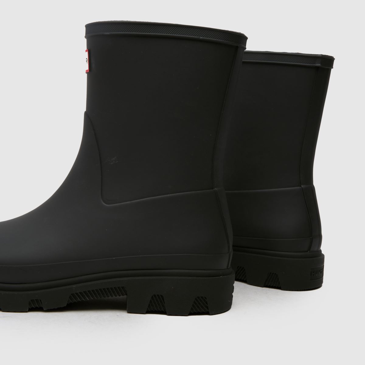 HUNTER BOOTS Downpour Short in Black HUNTER BOOTS Downpour Short 7
