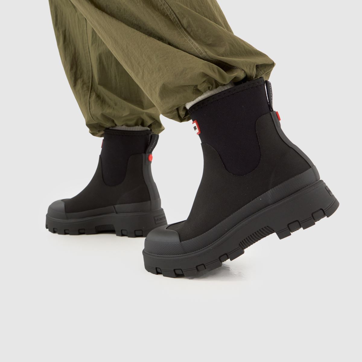 HUNTER BOOTS Elements Neoprene Chelsea in Black HUNTER BOOTS Elements Neoprene Chelsea 8