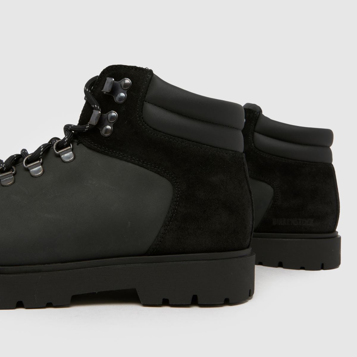 BIRKENSTOCK Jackson in Black BIRKENSTOCK Jackson 7