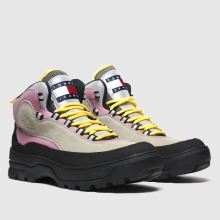 tommy hilfiger expedition boots