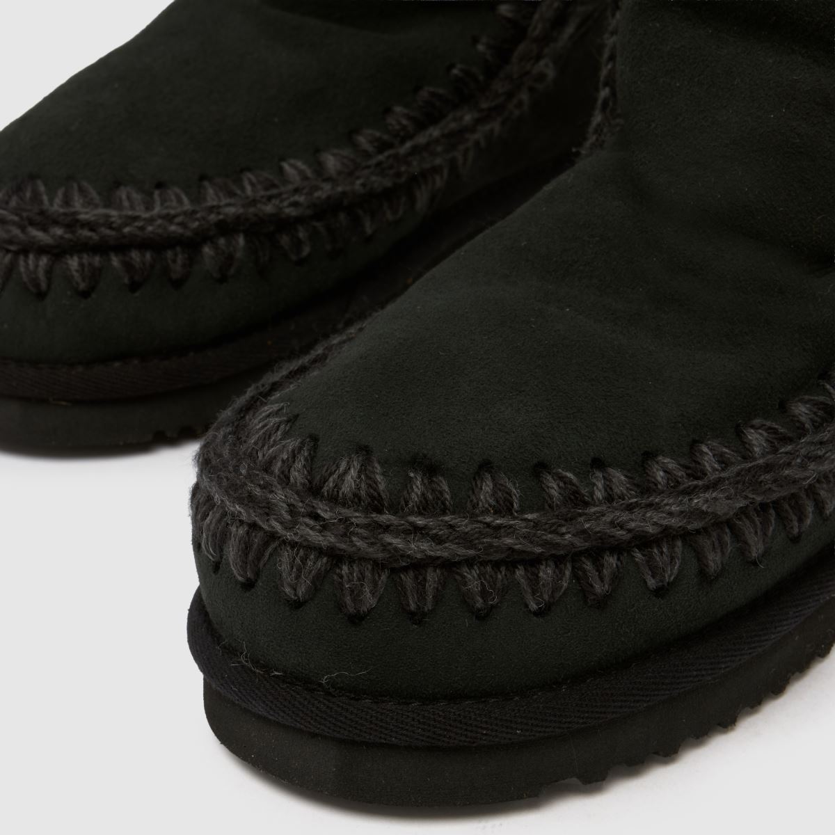 MOU Eskimo 40 in Black MOU Eskimo 40 4