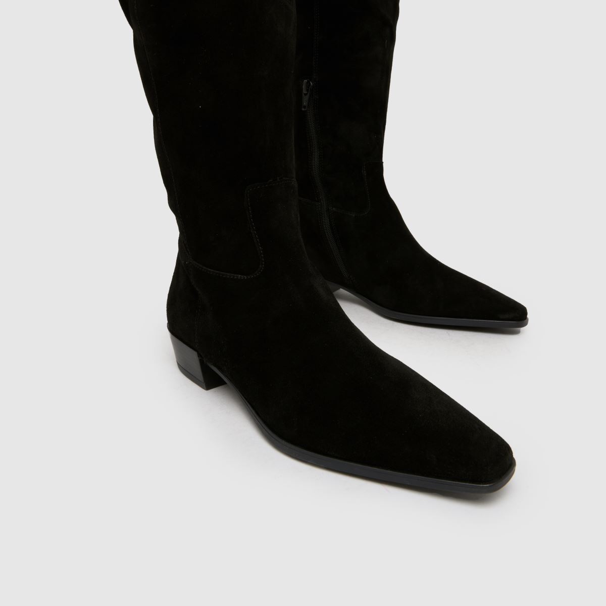 schuh Daffy Suede Over The Knee in Black schuh Daffy Suede Over The Knee 4