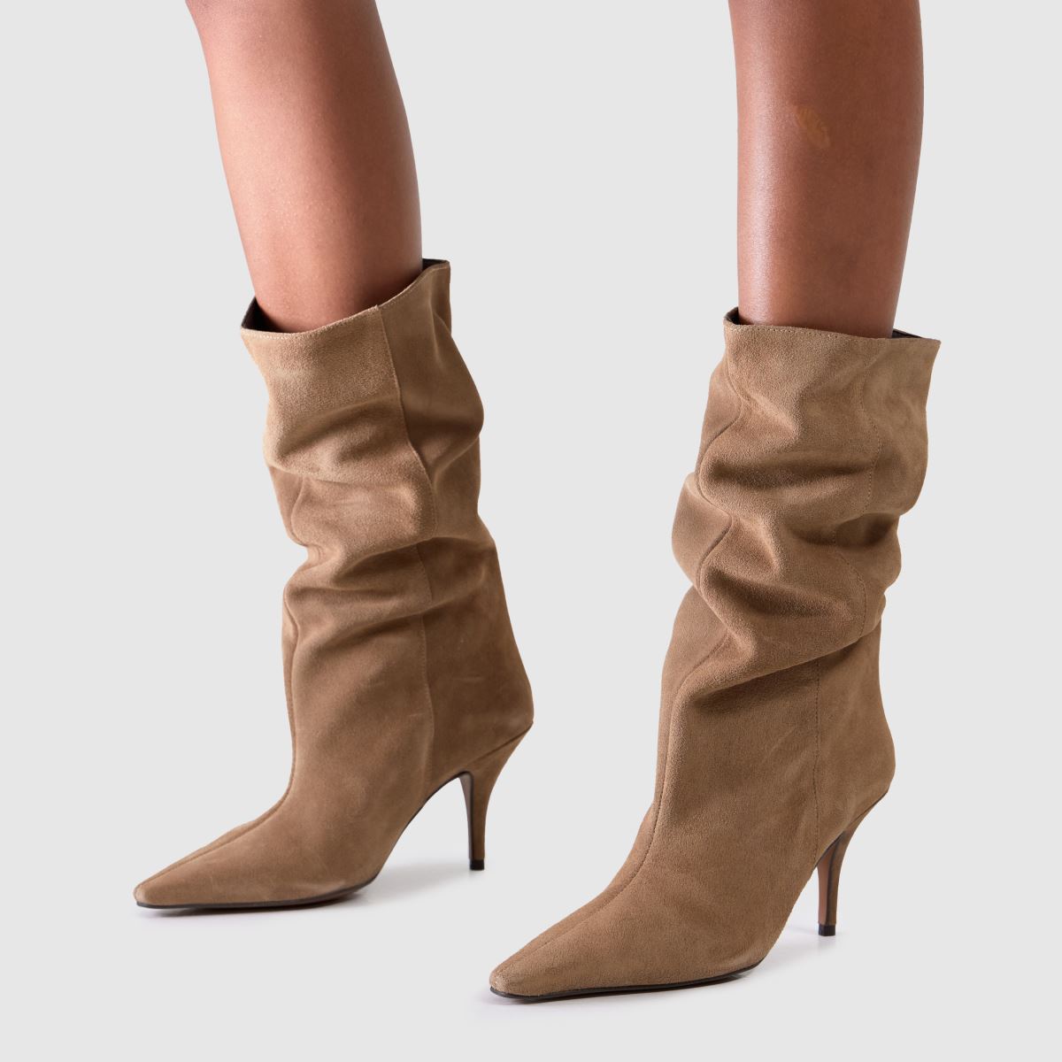 schuh Dakira Suede Slouch Calf in Tan schuh Dakira Suede Slouch Calf 8