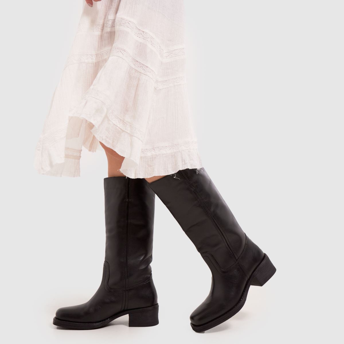 schuh Damari Leather Pull On in Black schuh Damari Leather Pull On 8