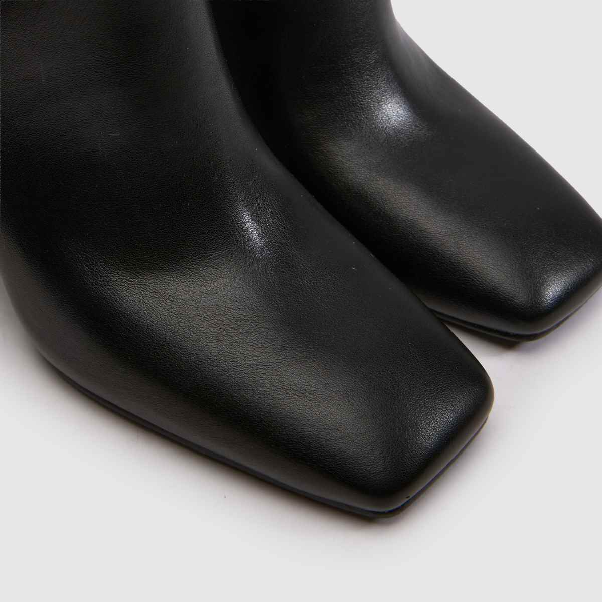 schuh Daphne Square Toe Knee in Black schuh Daphne Square Toe Knee 4