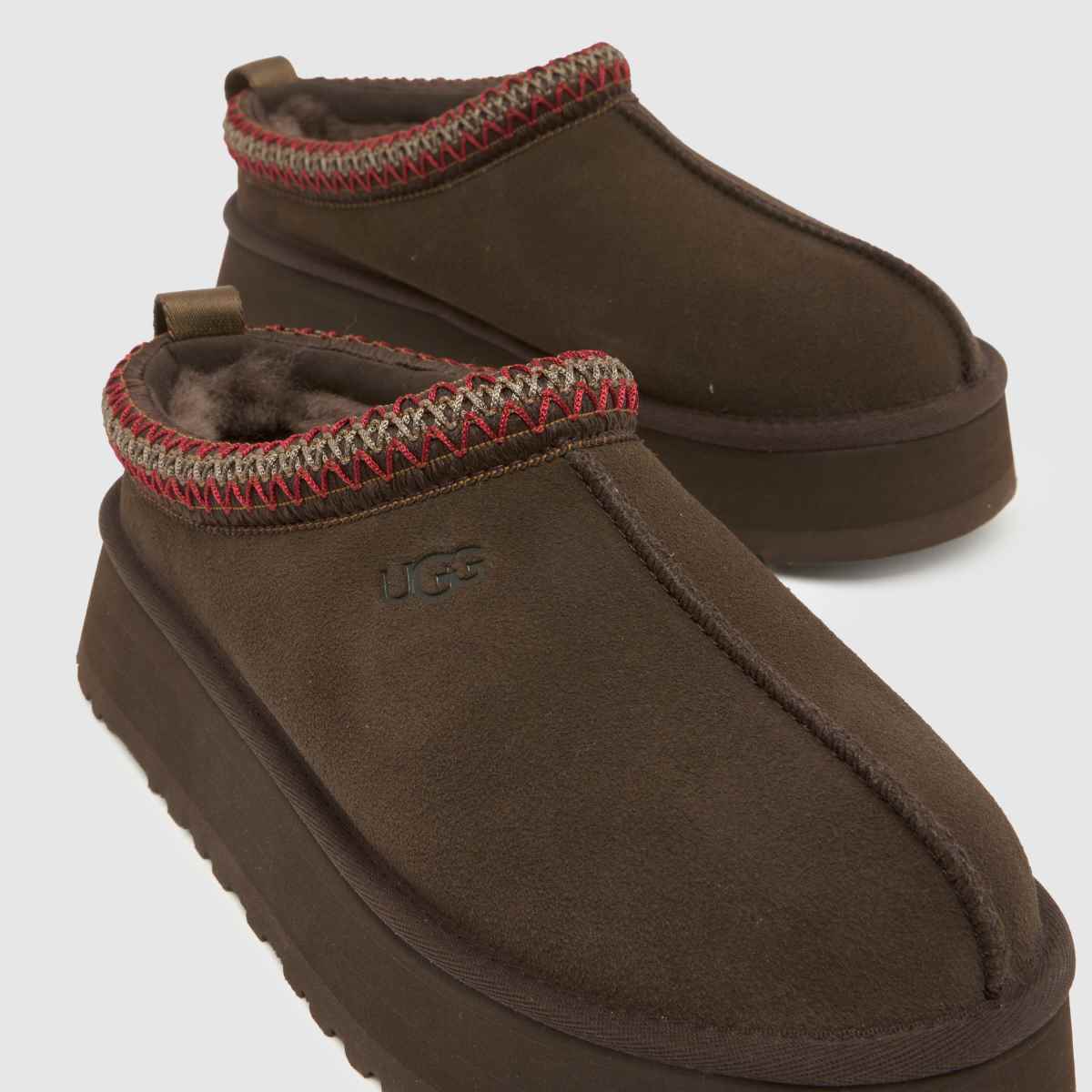 UGG Tazz II in Dusted Cocoa UGG Tazz II 4