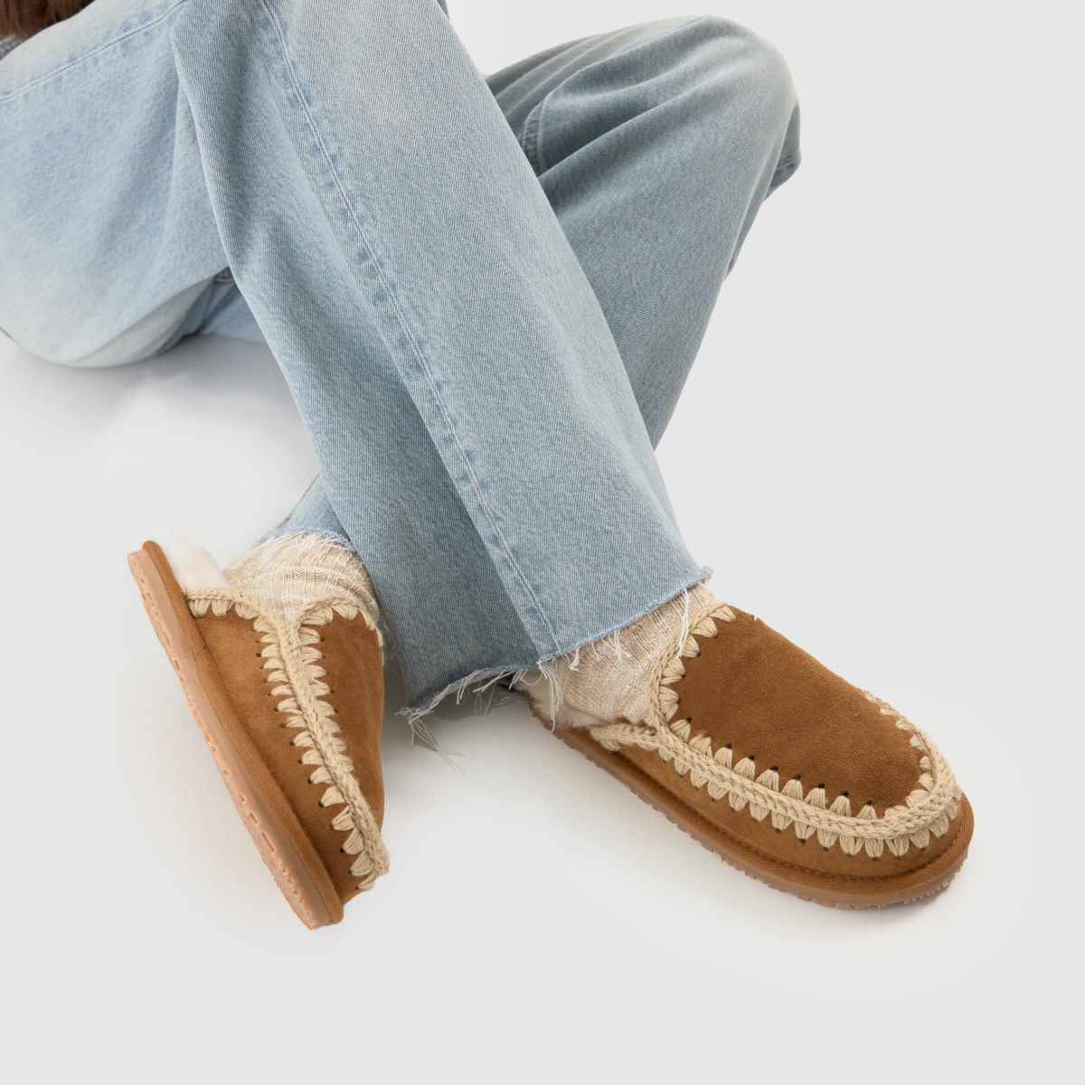 MOU Eskimo Stitch in Tan MOU Eskimo Stitch 8