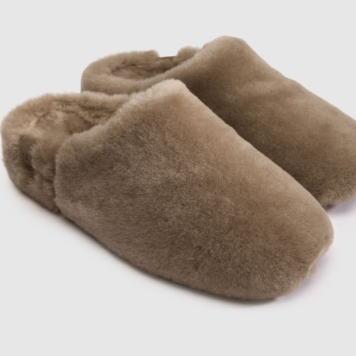 UGG Elea Fluffed Slip-On in Brown UGG Elea Fluffed Slip-On 4
