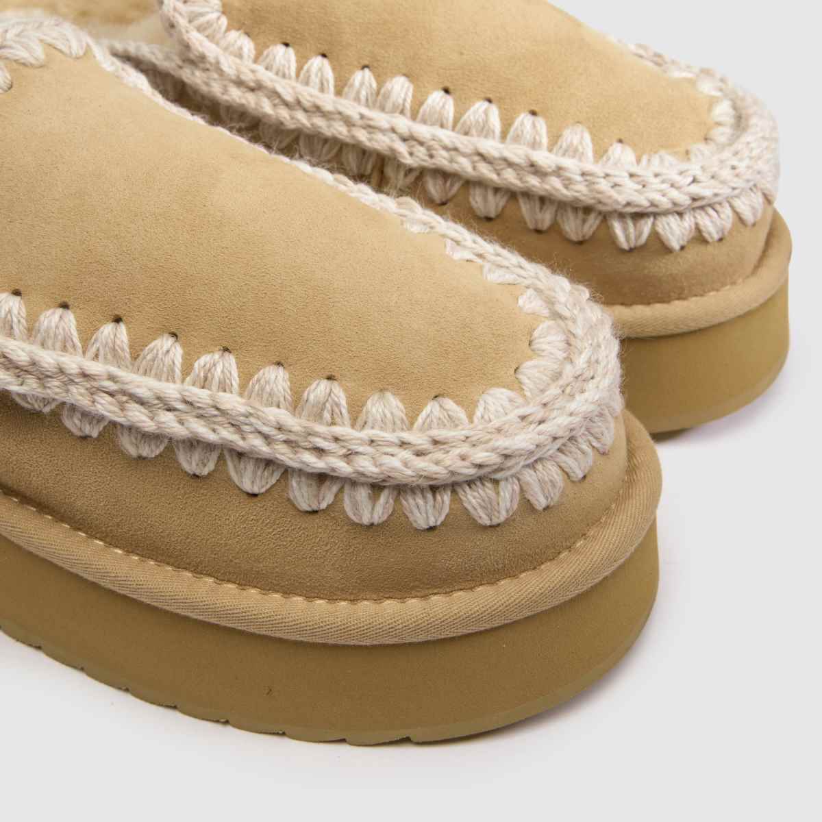 MOU Eskimo Platform Clog in Beige MOU Eskimo Platform Clog 4