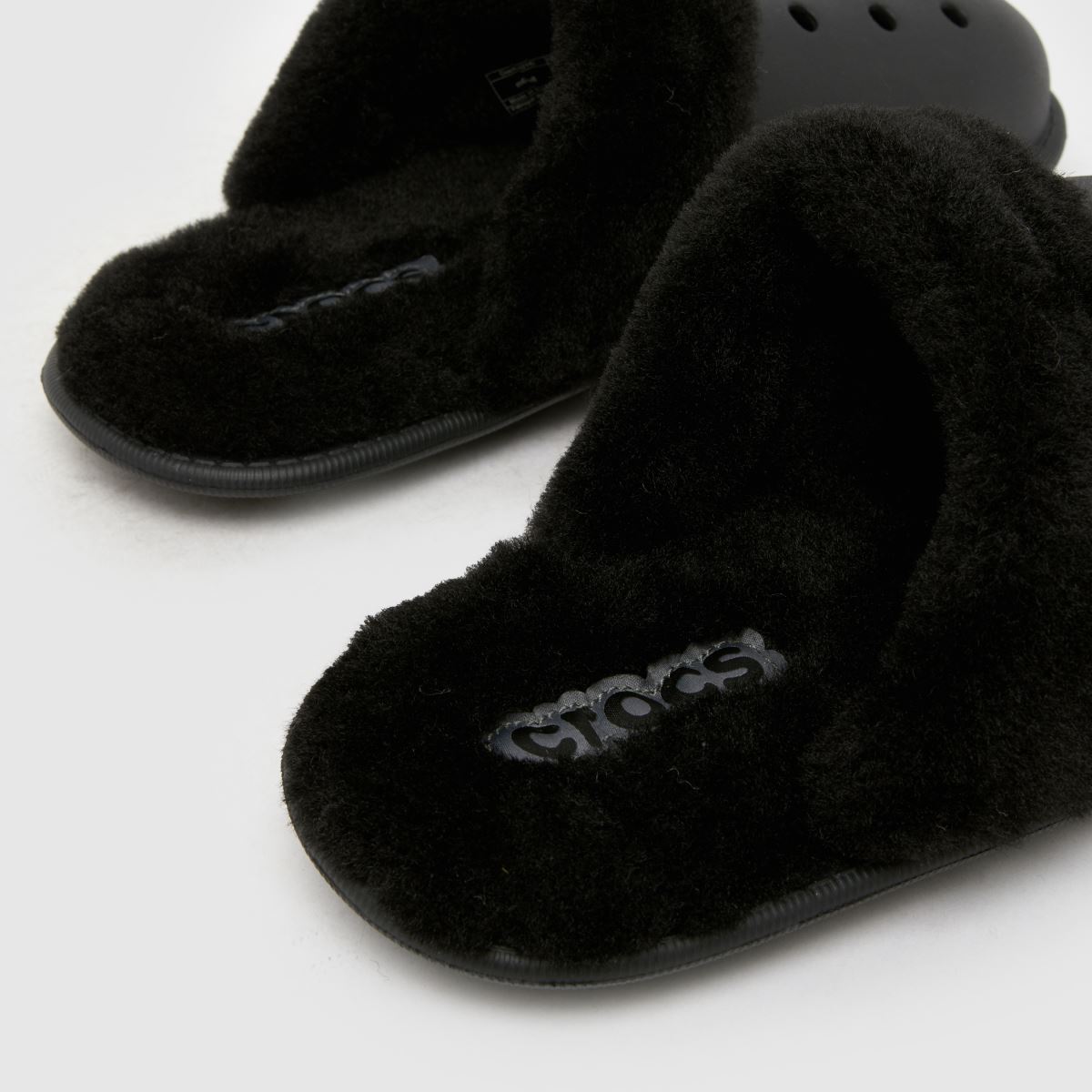 Crocs Classic Fuzz in Black Crocs Classic Fuzz 7