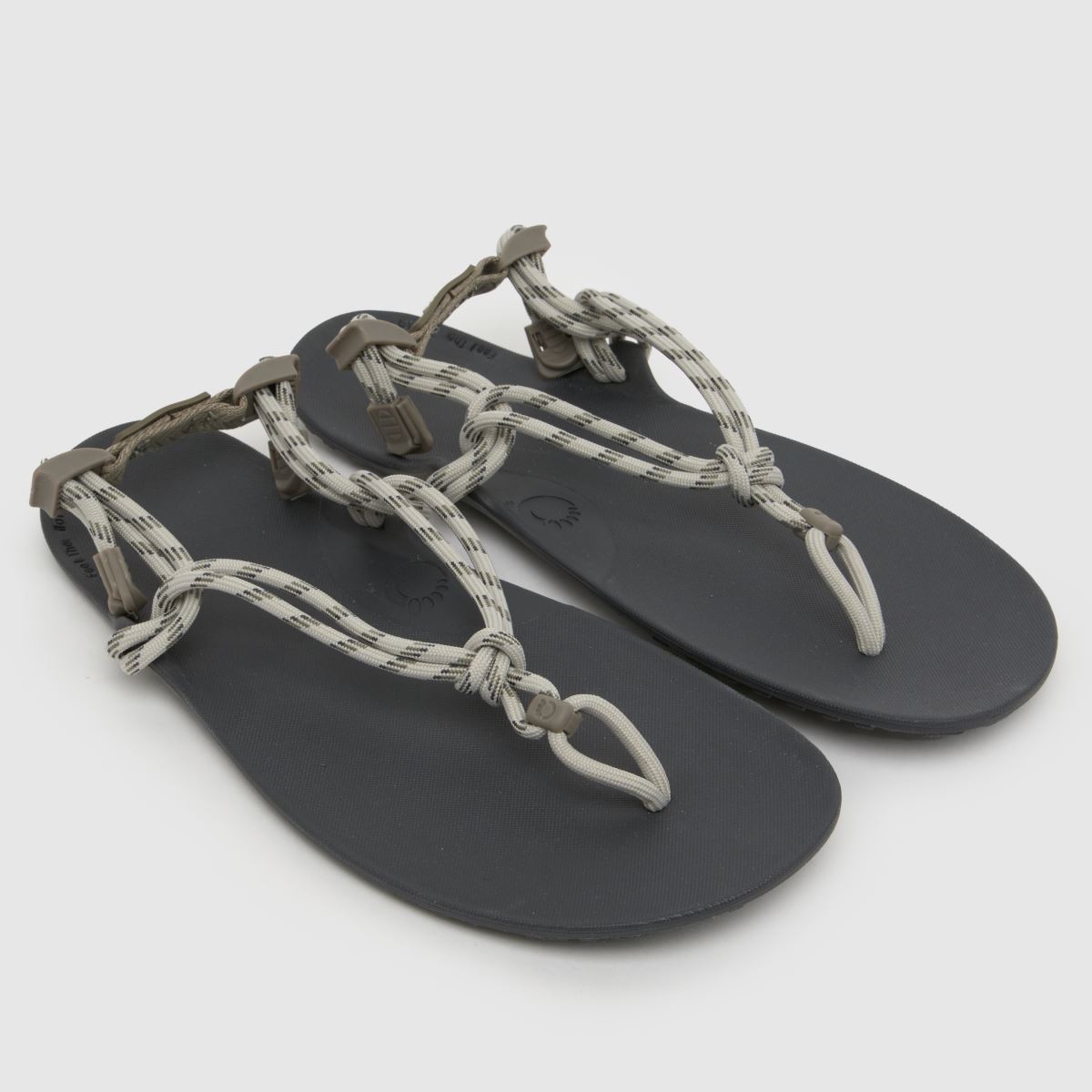 XERO Genesis Sandals in Light Grey
