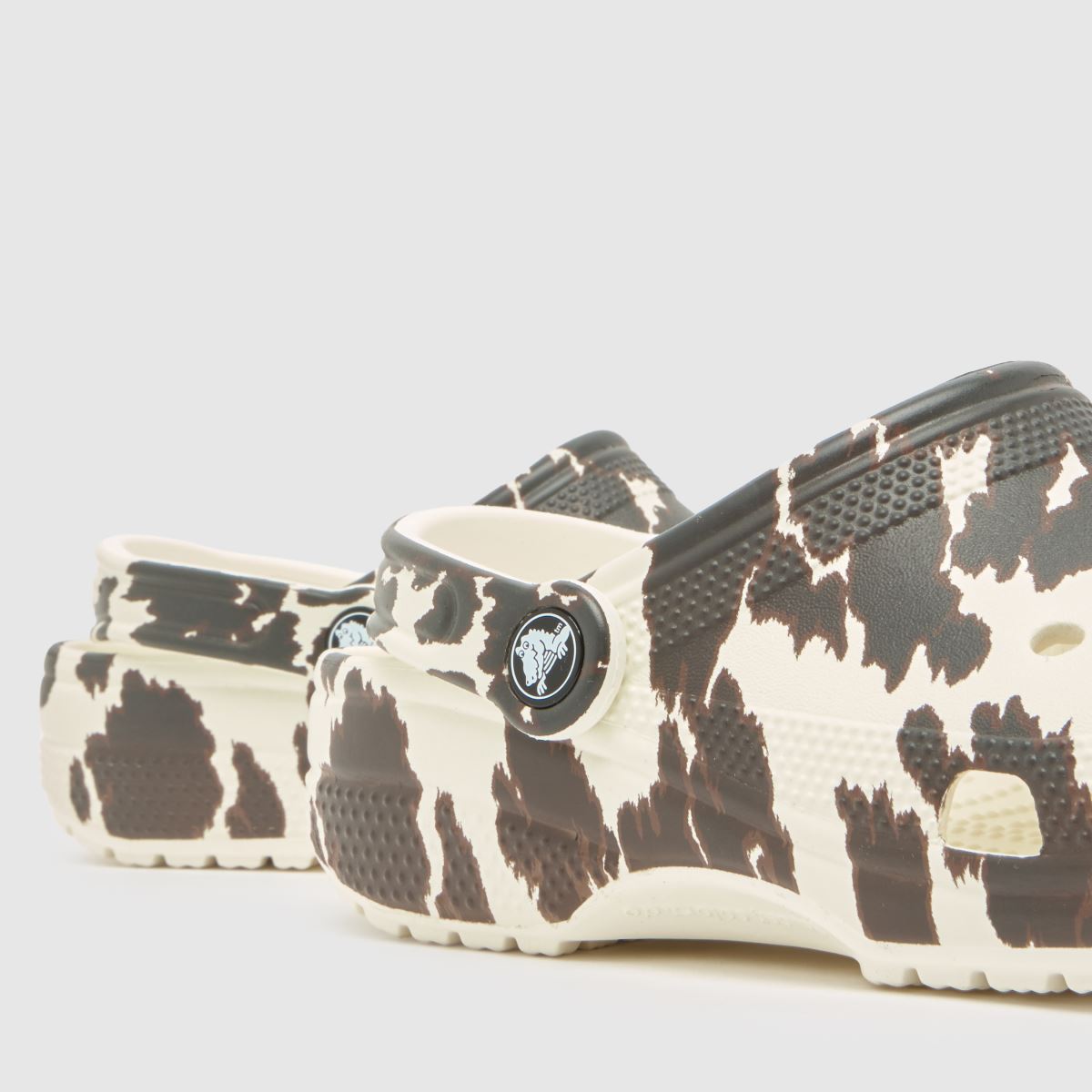 Crocs Classic Pop Animal Clog in Print Crocs Classic Pop Animal Clog 7