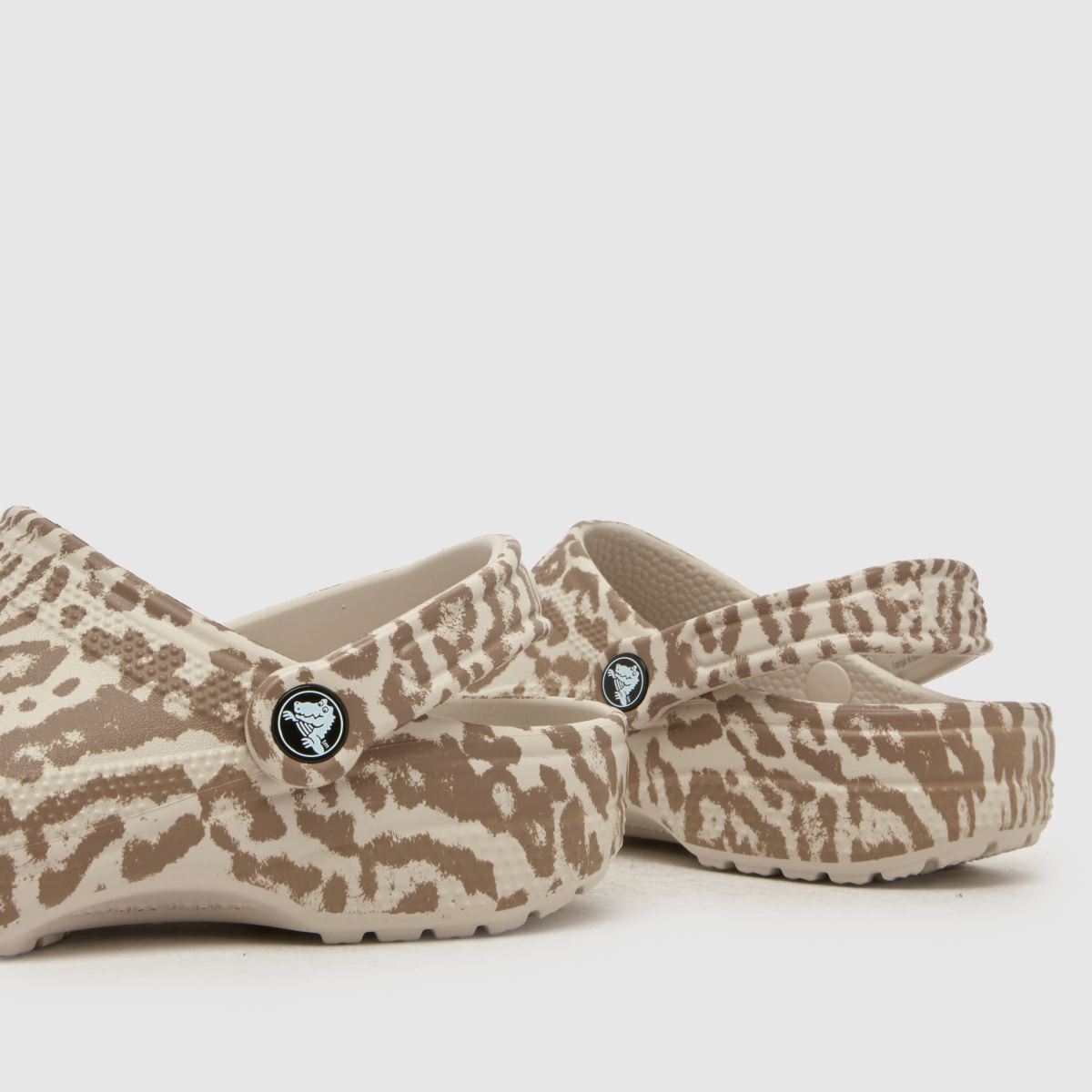 Crocs Classic Pop Animal Clog in Print Crocs Classic Pop Animal Clog 7