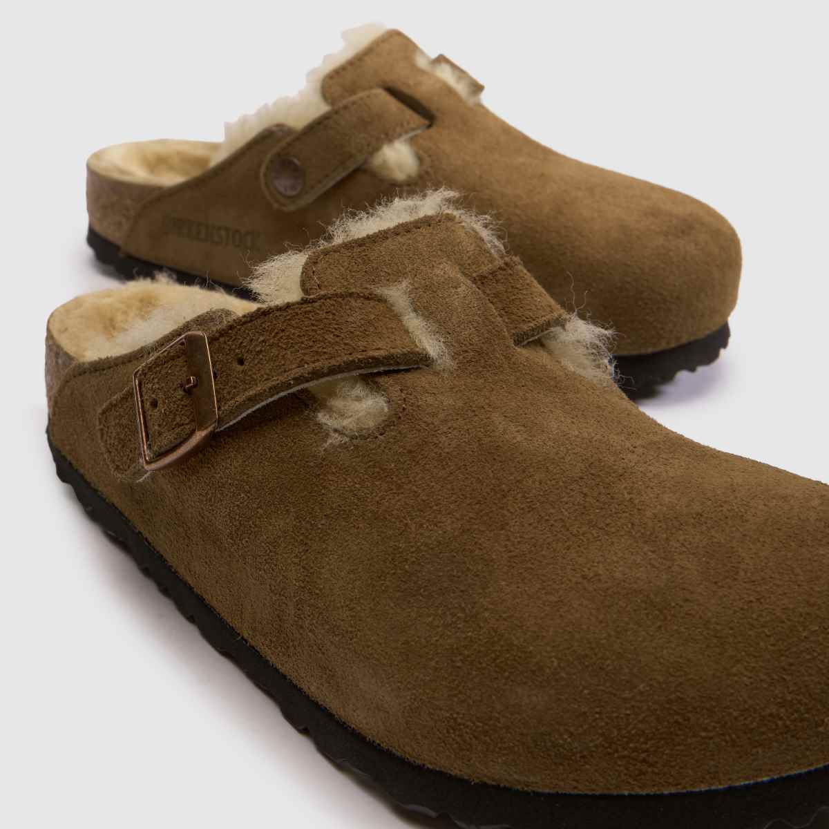 BIRKENSTOCK Boston Shearling Clog in Tan BIRKENSTOCK Boston Shearling Clog 4