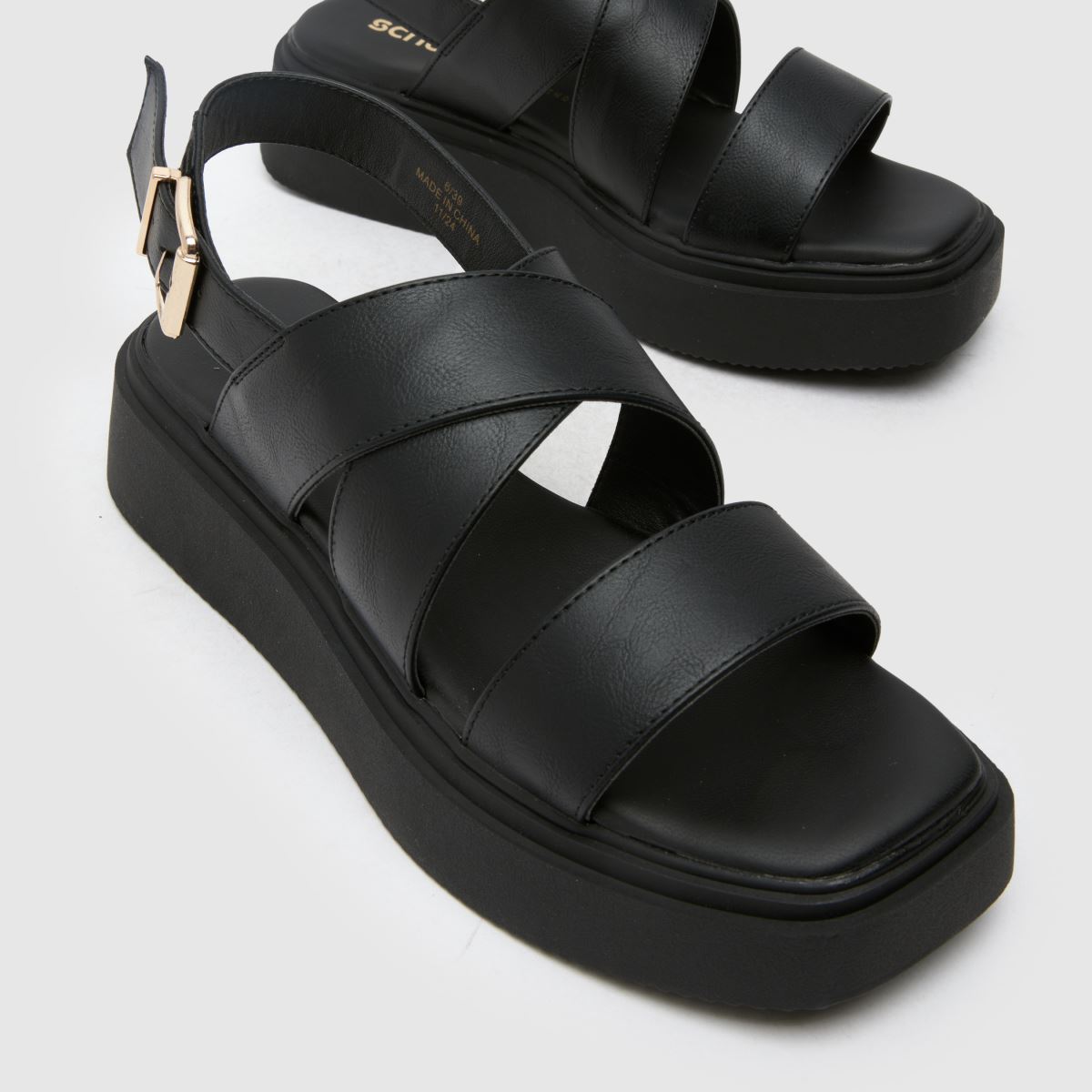 schuh Tamia Platform in Black schuh Tamia Platform 4