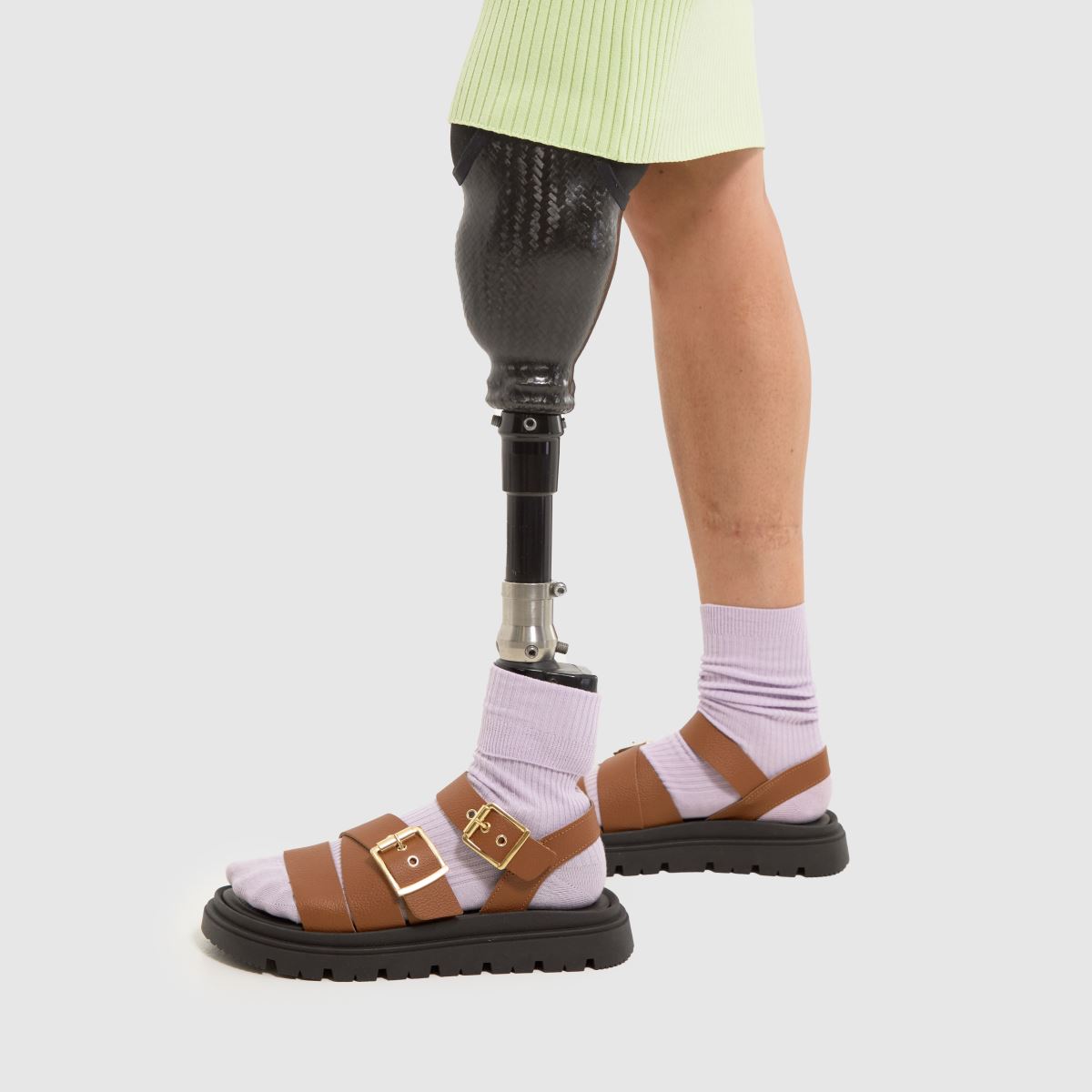 schuh Tullia Buckle in Tan schuh Tullia Buckle 8