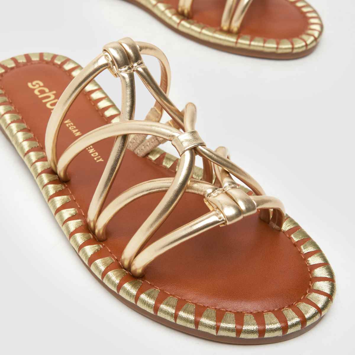 schuh Tevin Strappy Mule in Gold schuh Tevin Strappy Mule 4