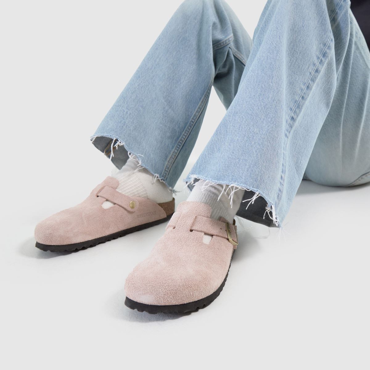 BIRKENSTOCK Boston Clog in Pale Pink