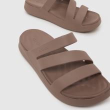 Crocs Getaway Strappy in Brown Crocs Getaway Strappy,3 of 4