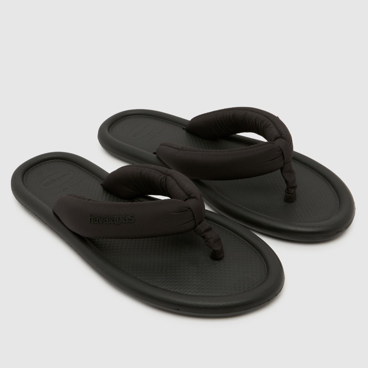 Havaianas Maxi Puffed Flip Sandals in Black