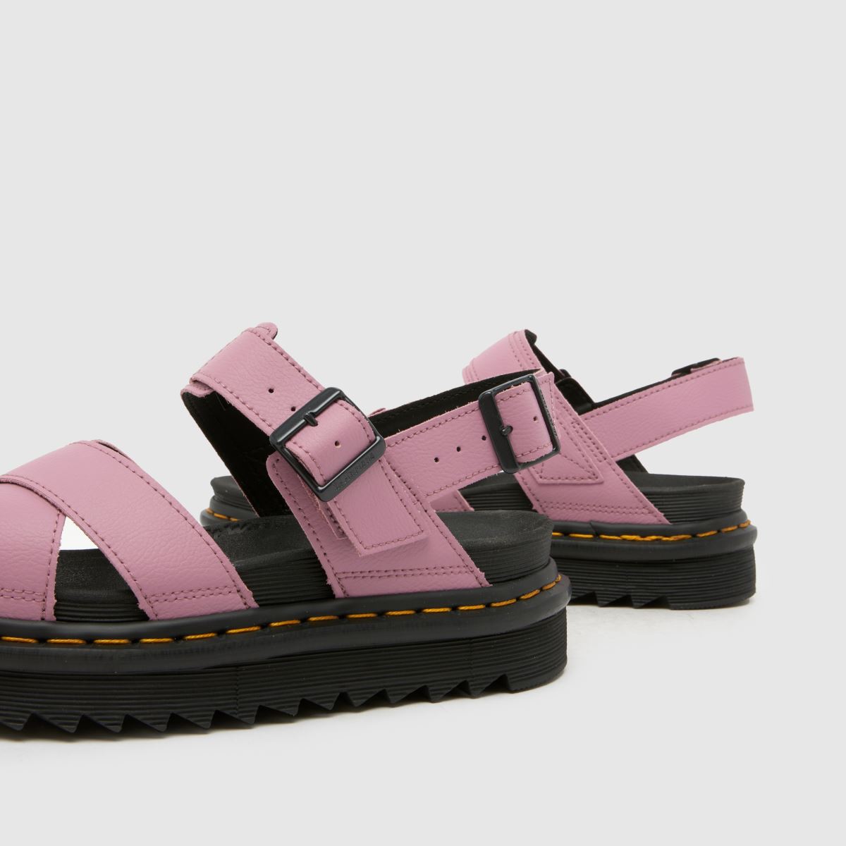 Dr Martens Voss II in Pink Dr Martens Voss II 7