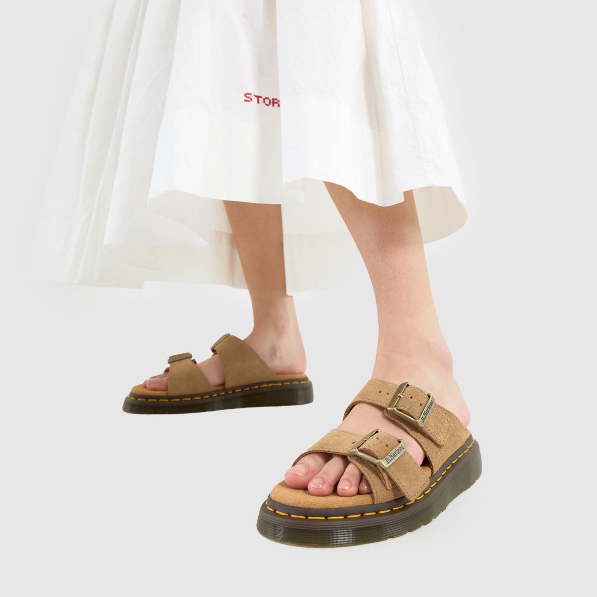 Dr Martens Josef in Beige Dr Martens Josef 8