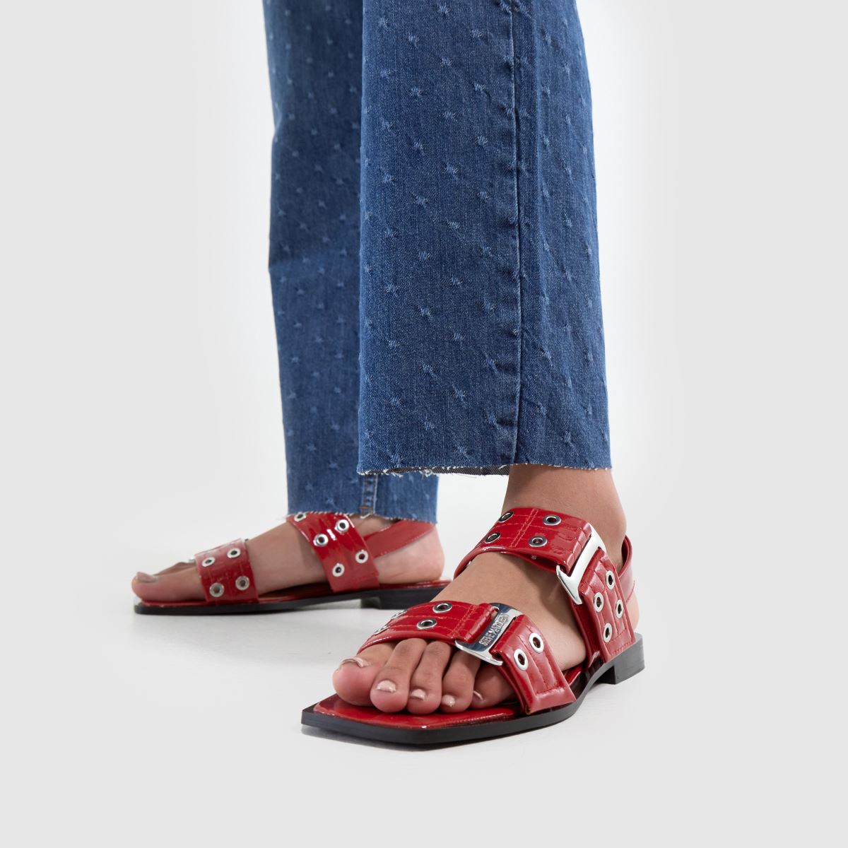 サンダル・ミュール STEVE MADDEN SARIA SANDALS Steve Madden Saria Sandal in Silver | MYER