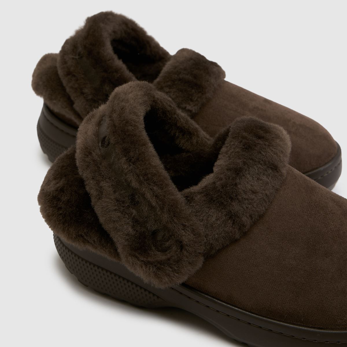Crocs Classic Unfurgettable in Dark Brown Crocs Classic Unfurgettable 4