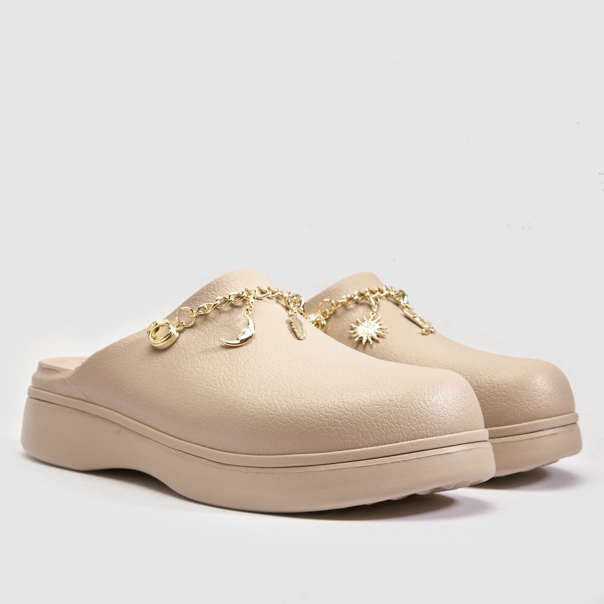 Crocs Dylan Notched Clog in Beige Crocs Dylan Notched Clog 3