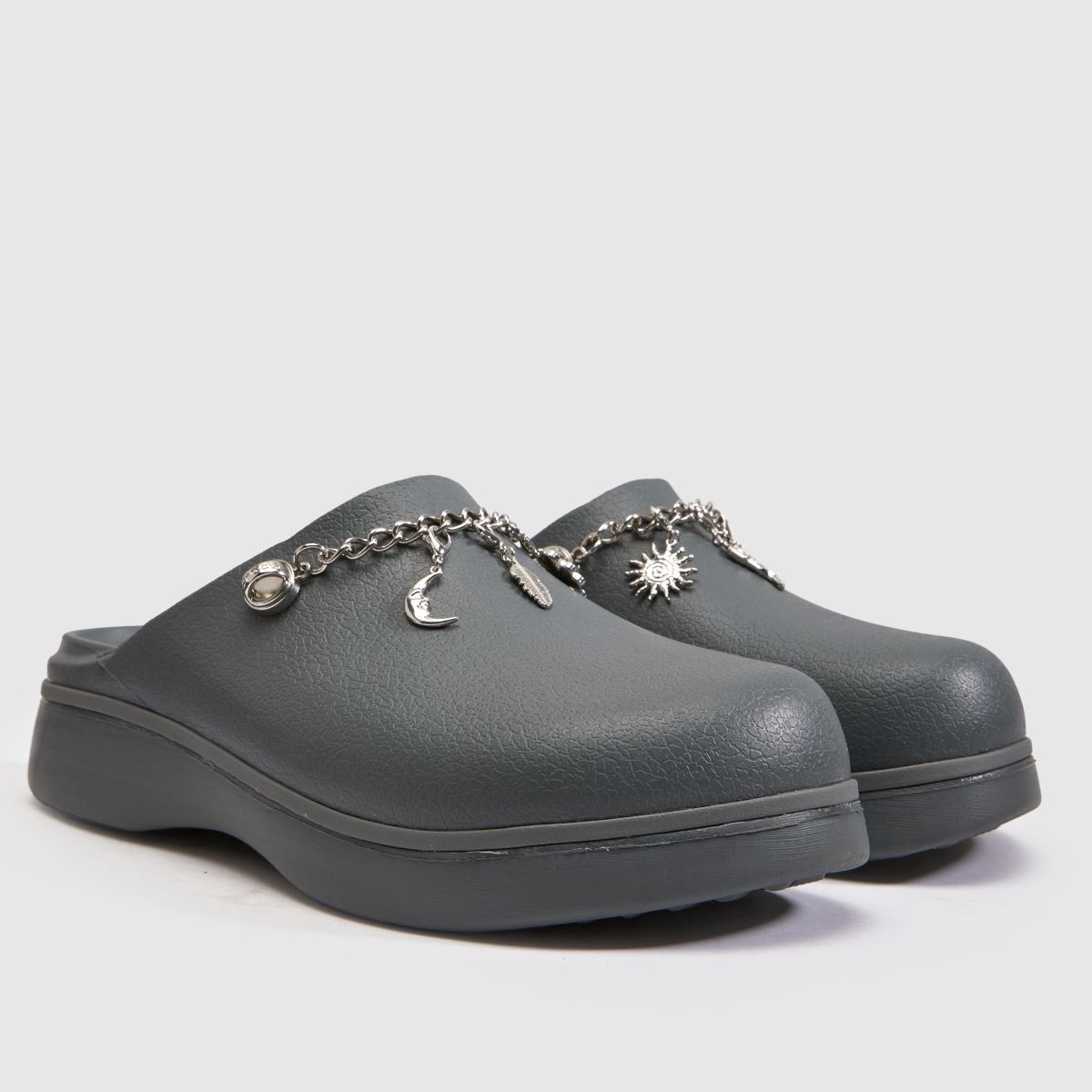 Crocs Dylan Notched Clog in Dark Grey Crocs Dylan Notched Clog 3