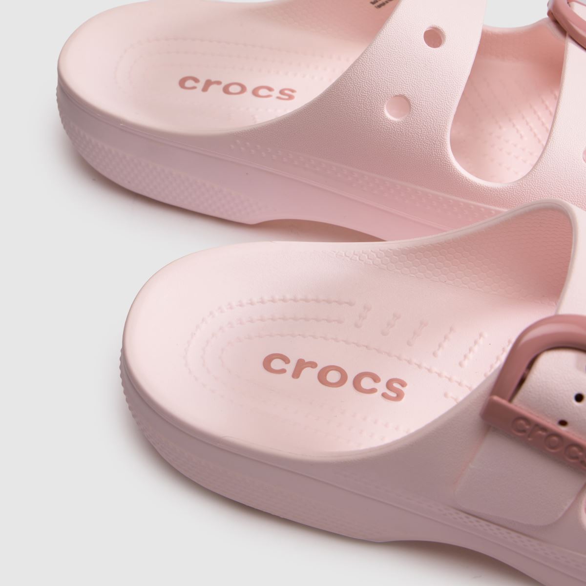 Crocs Saturday Enamel Buckle in Pale Pink Crocs Saturday Enamel Buckle 7
