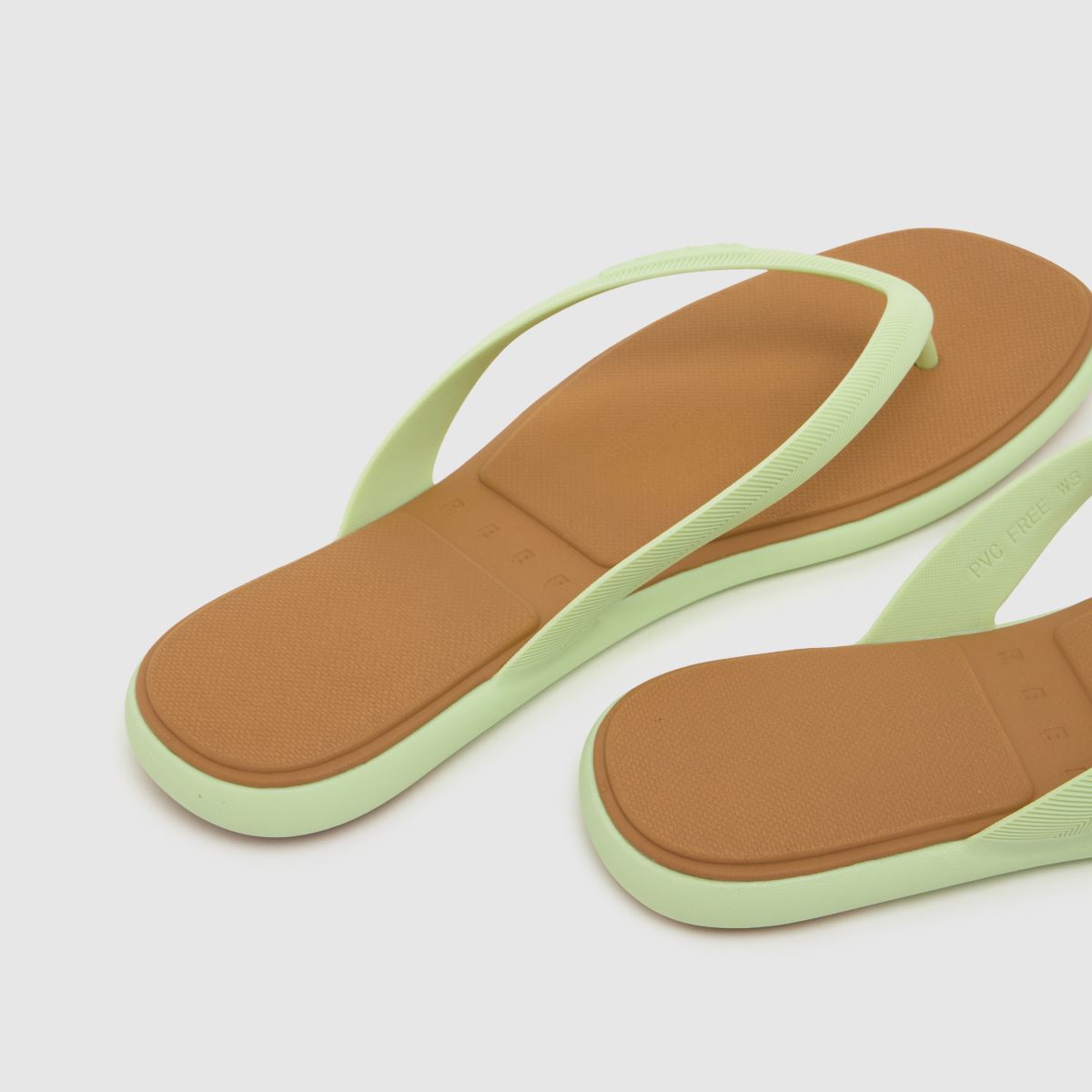 Reef Water Willow Malibu in Light Green Reef Water Willow Malibu 7