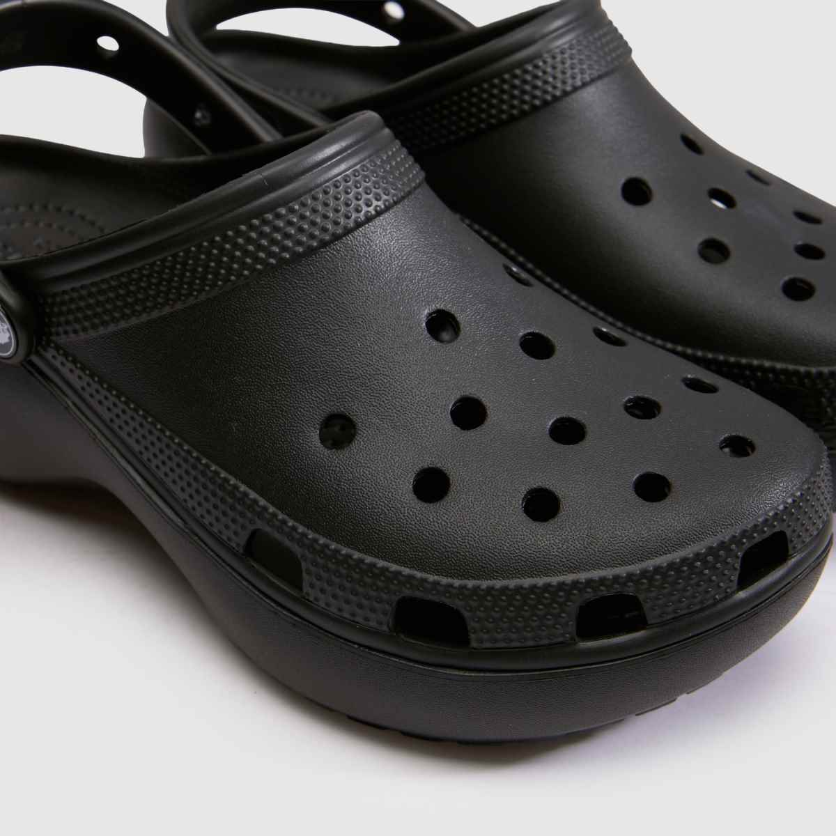 Crocs Classic Platorm Clog in Black Crocs Classic Platorm Clog 4