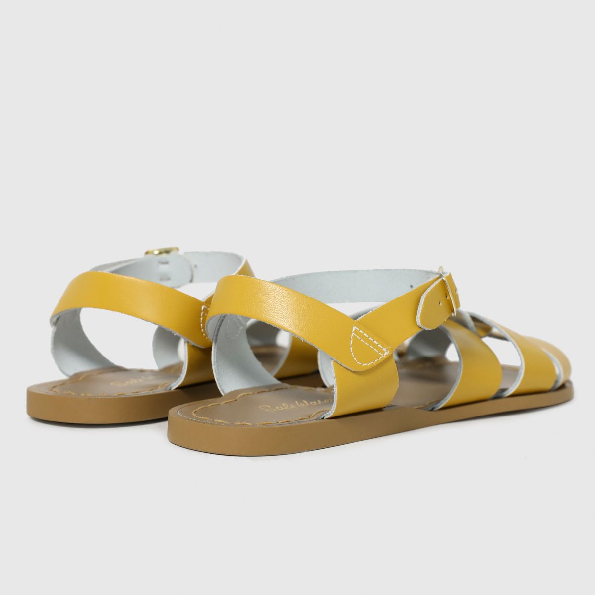 yellow sandals size 4