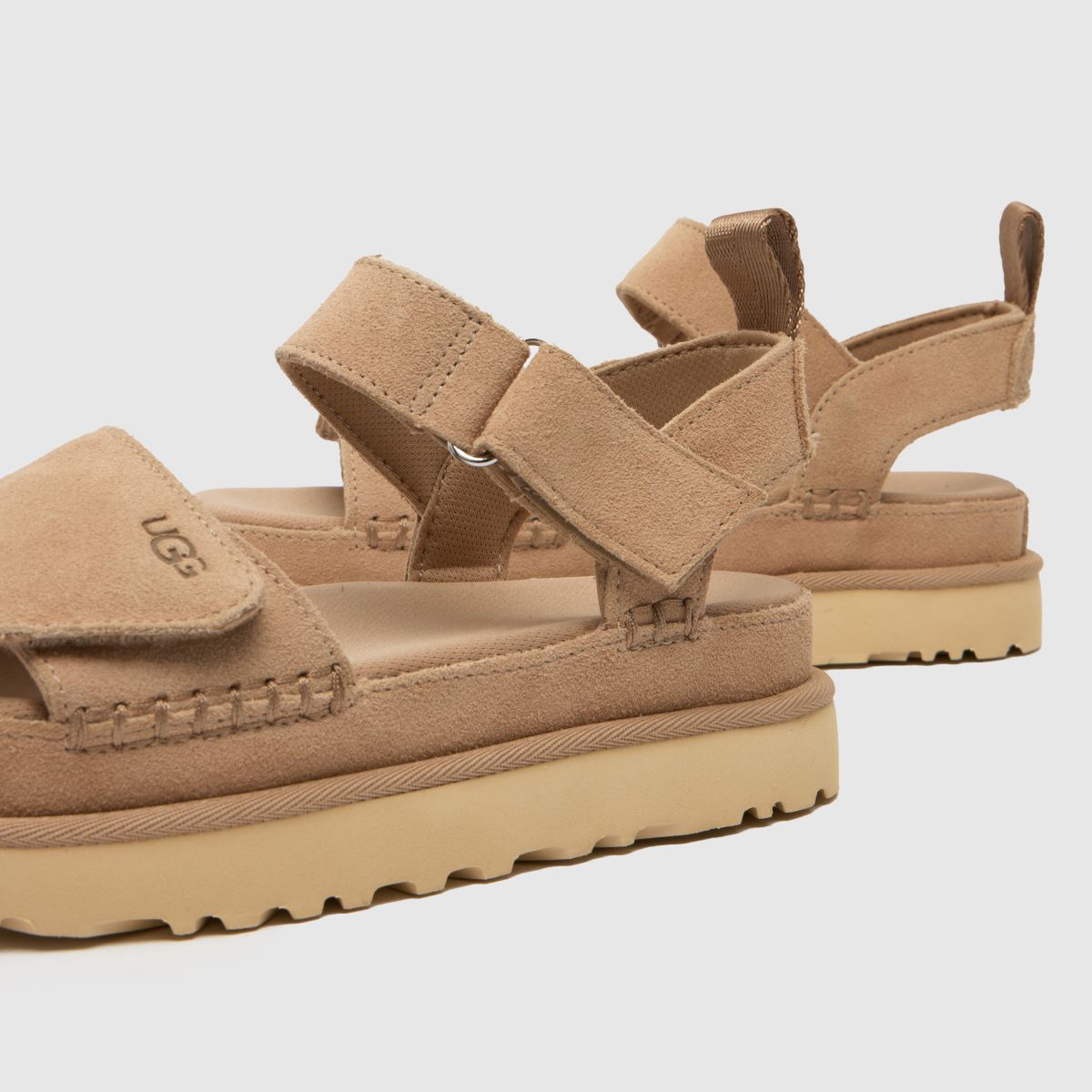 UGG Goldenstar in Sand UGG Goldenstar 7