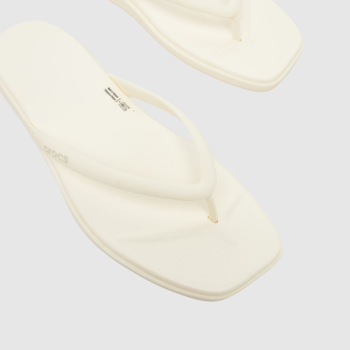 Crocs Miami Flip in White Crocs Miami Flip 4