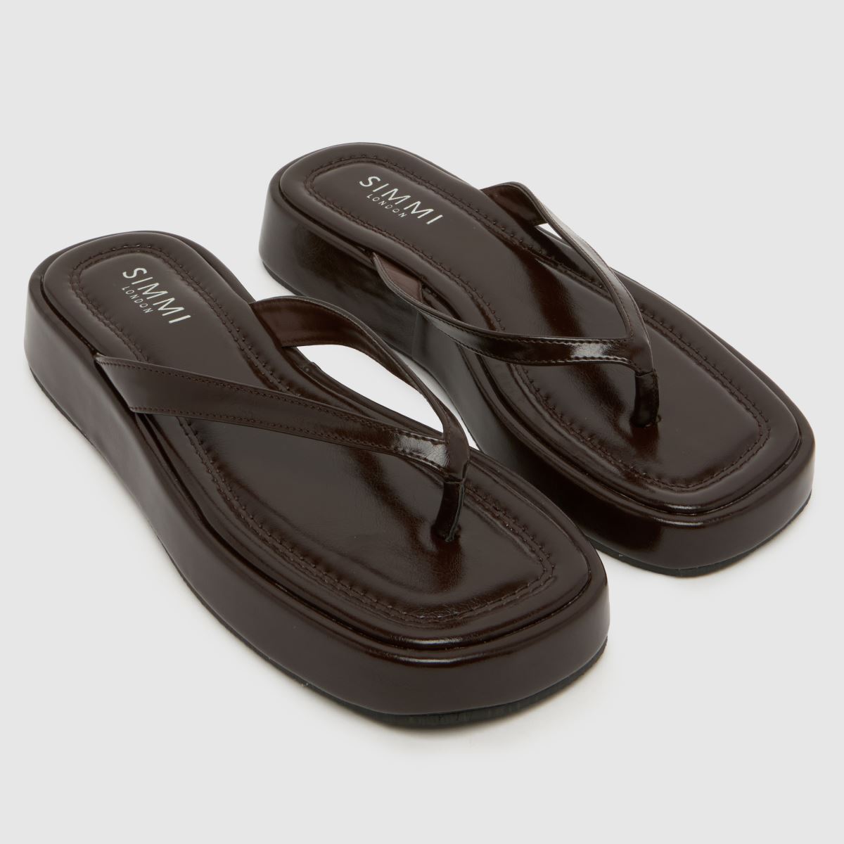 SIMMI Kimmie Platform Flip in Brown SIMMI Kimmie Platform Flip