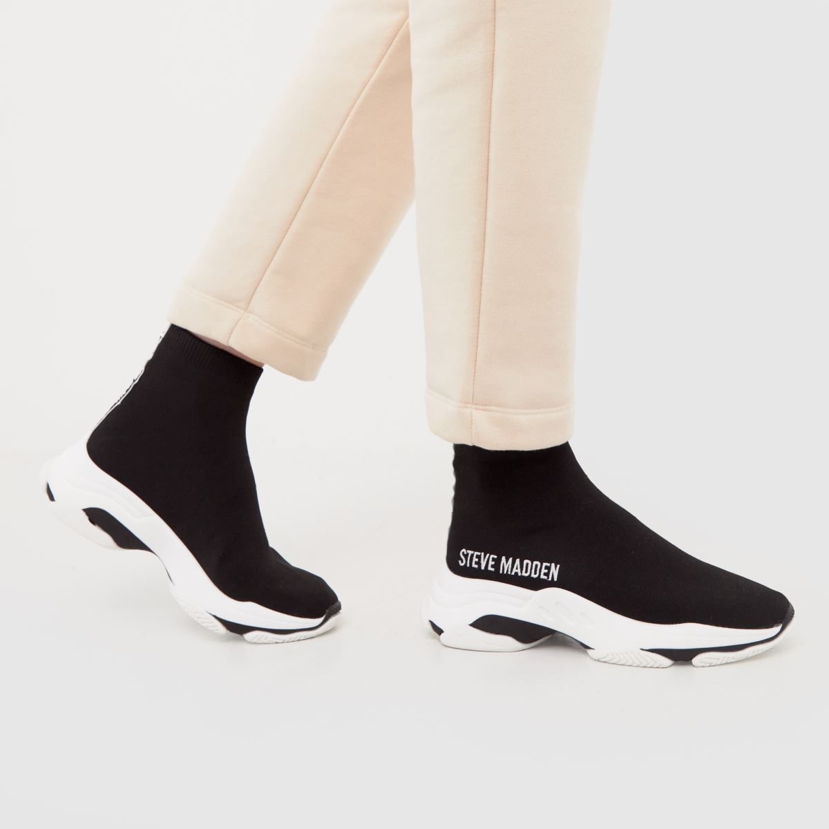 steve madden speed trainers