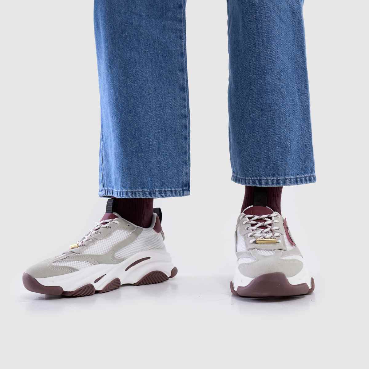 Womens Burgundy Steve Madden Possession Trainers schuh