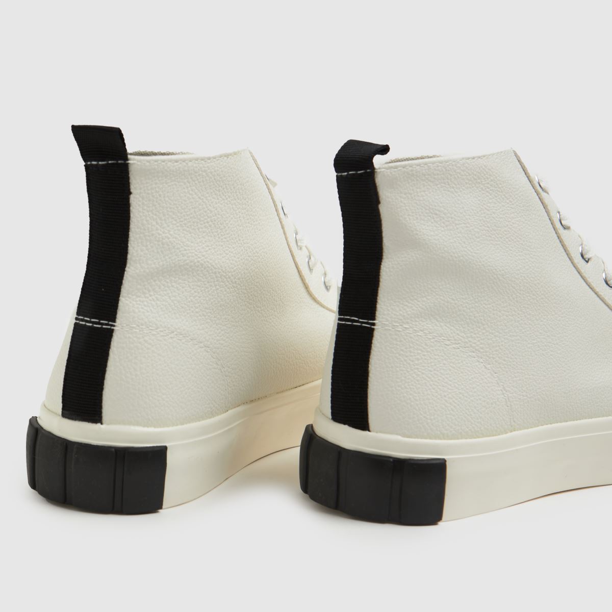 white high top runners