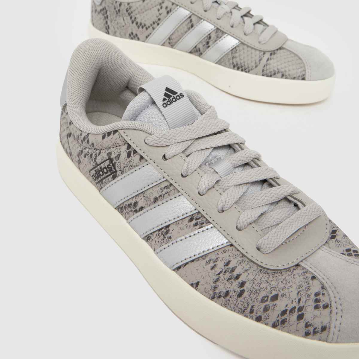 adidas VL Court 3.0 in Grey Multi adidas VL Court 3.0 4