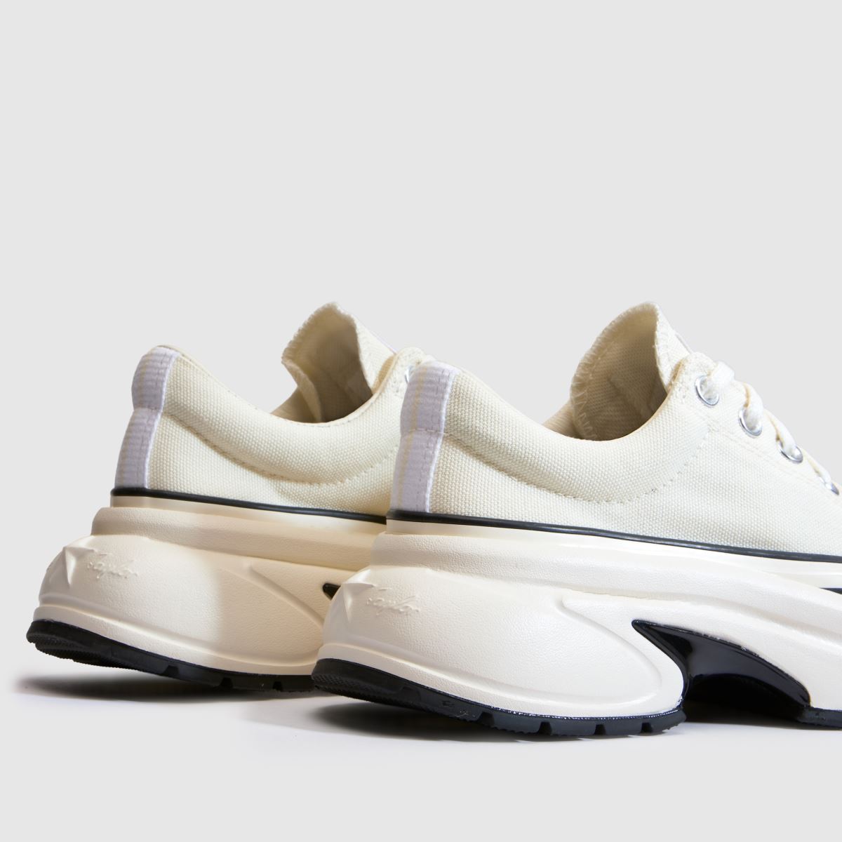 Converse Run Star Crush in Off-White Converse Run Star Crush 7