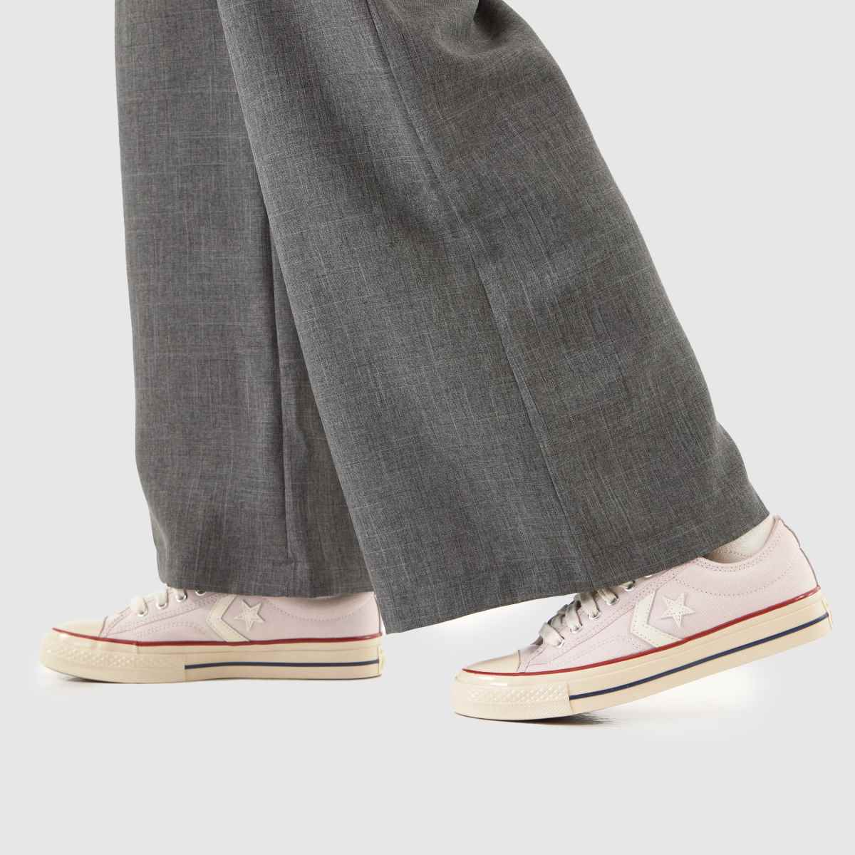 Converse Star Player 76 in Pale Pink Converse Star Player 76 8