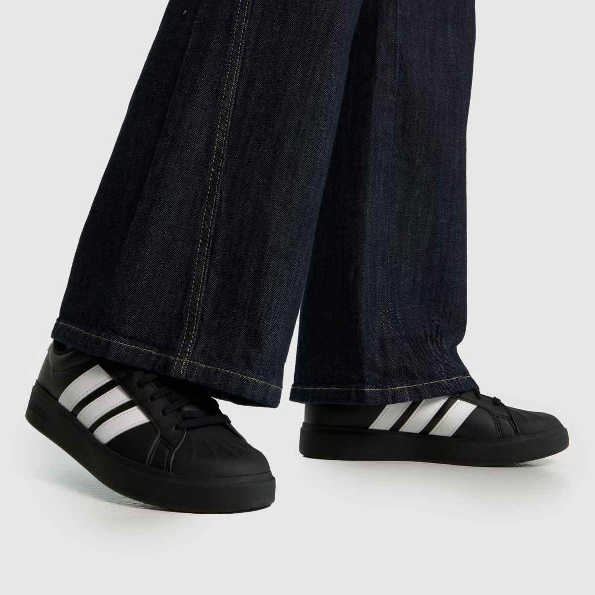 adidas Streettalk in Black & White adidas Streettalk 8