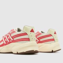 adidas Technochaos 2000 in White & Red adidas Technochaos 2000,4 of 4