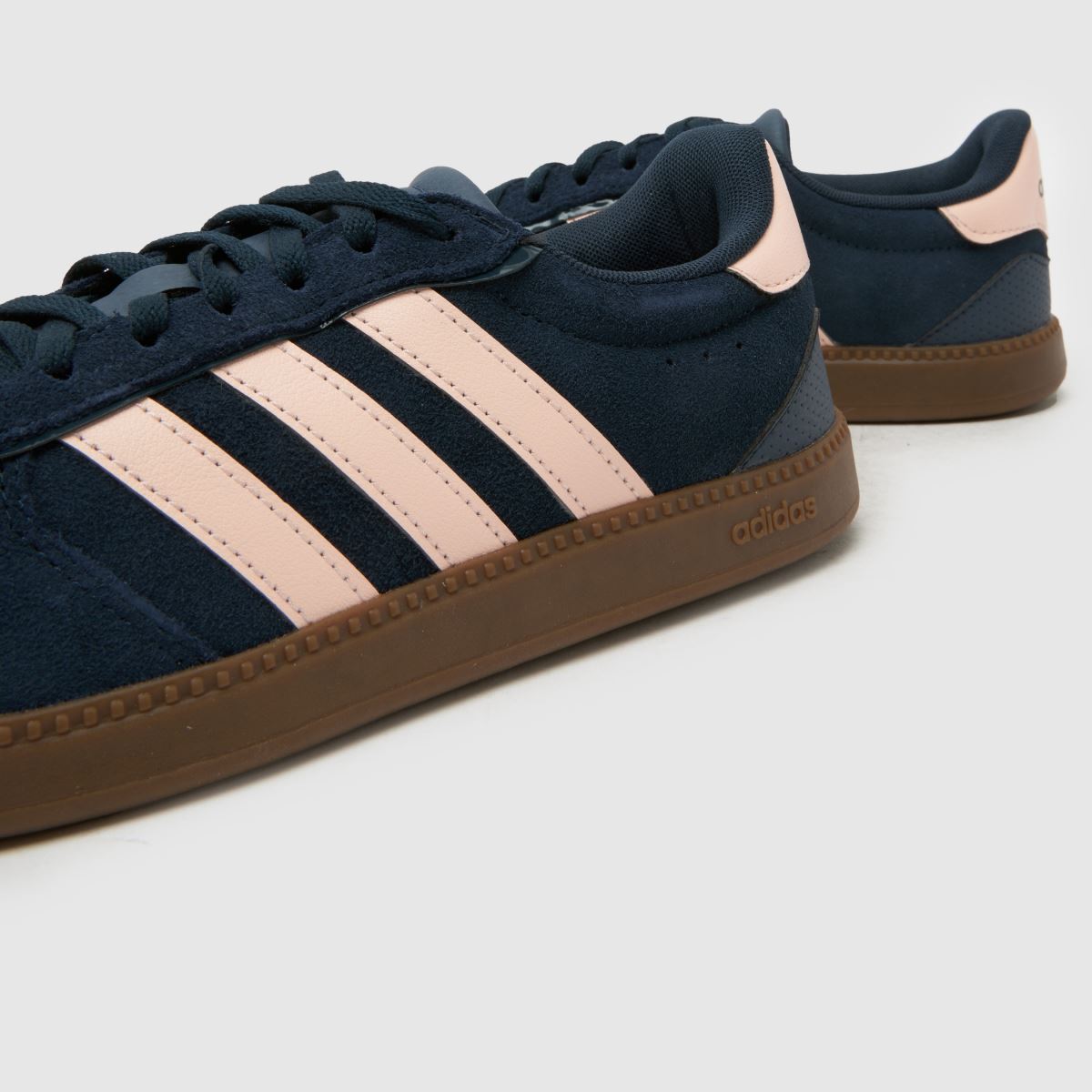 adidas Breaknet Sleek in Navy Multi adidas Breaknet Sleek 7