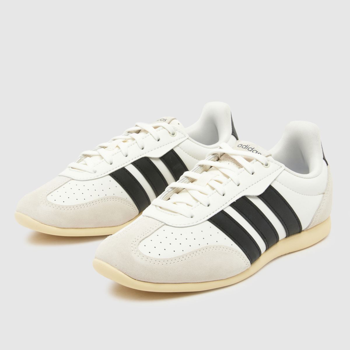 adidas Barreda Lo in White & Black adidas Barreda Lo 4